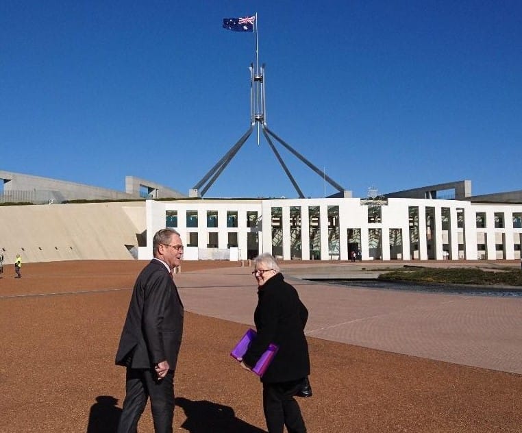 Photo of George Browning and Wendy Turner approaching Federal Paraliament House