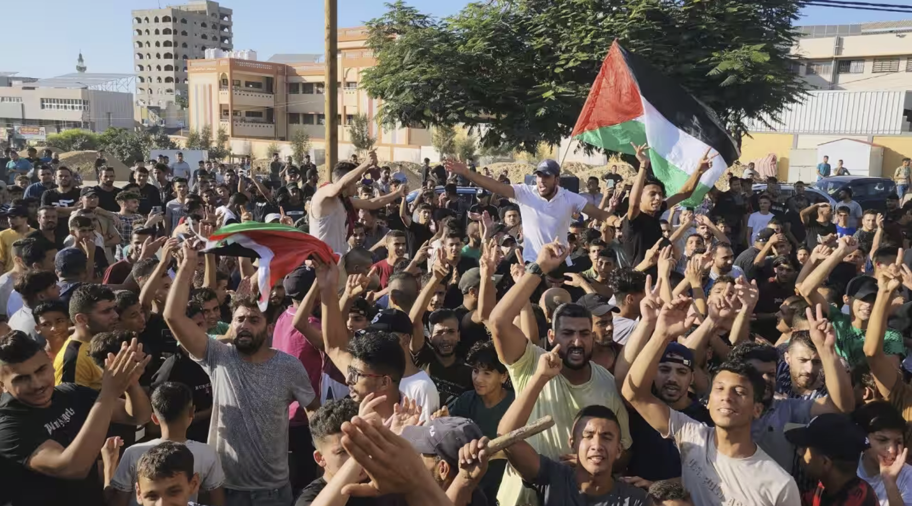 Photo of Palestinian demonstrators in Gaza